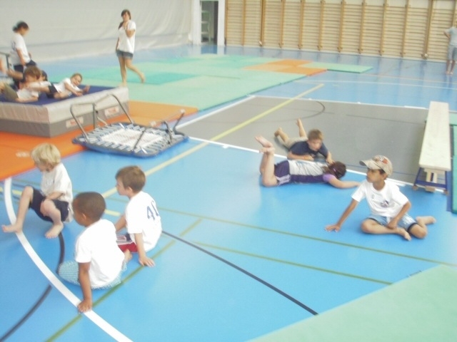 Village Camps International Summer Camp VDC Geneva 2016-08-12 https://www.villagecamps.com/journals_admin/images/306-23-Picture 018.jpg